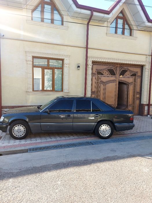 Mersedes benz w124