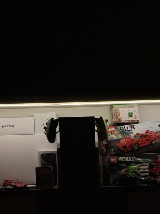 Xbox Series X Disc Edition 1TB cu 2 Manete, Jocuri si Accesorii, nefolosit