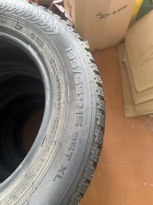 Продам зимнию резину