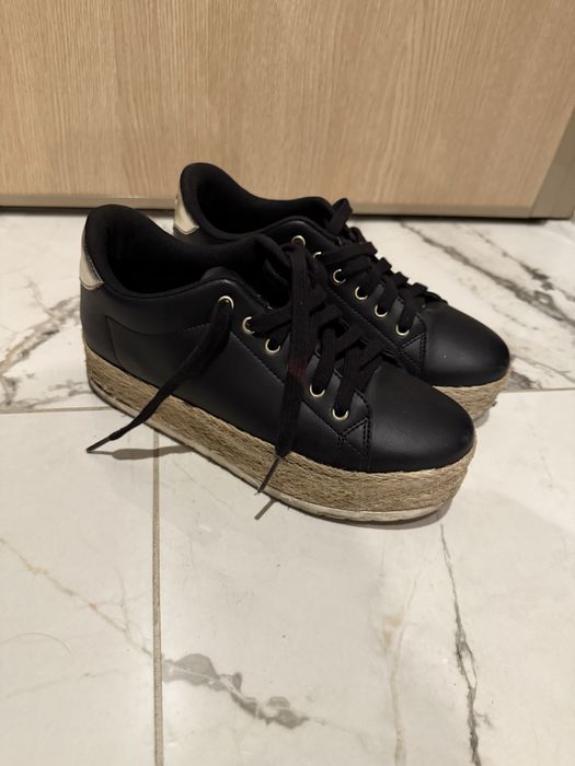 Кецове - еспадрил на Guess