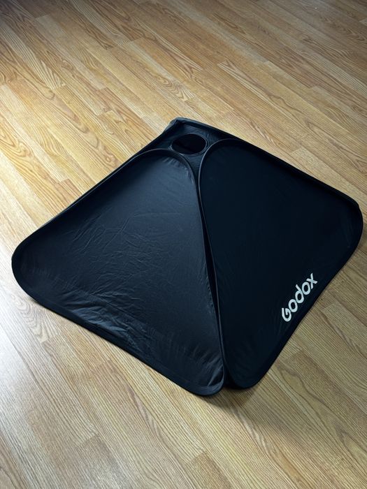 Сгъваем софтбокс от комплект Godox S2 80х80см БЕЗ ДЪРЖАЧ