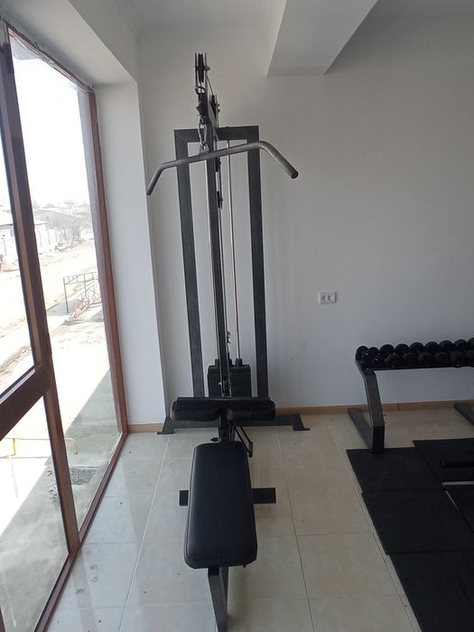 Штанга гантел тошлар зал учун