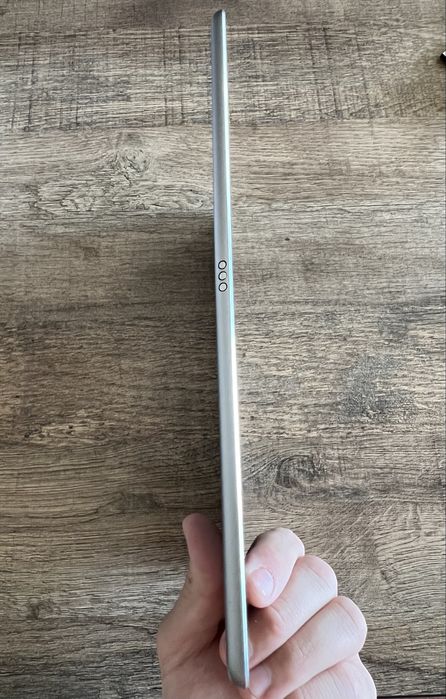Продам планшет ipad pro