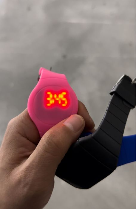 2200 броя часовници ТОП ЦЕНА!