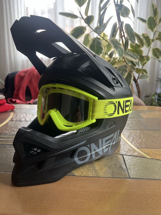 Продавам части за велосипед.