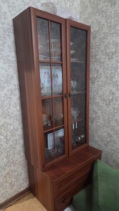 Тумба 3000,зеркало 5000,шкаф 6000,диван 20000