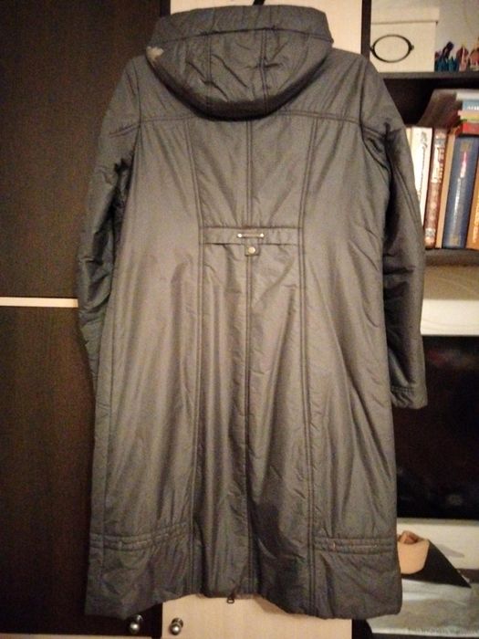 Продам плащ на весну/осень