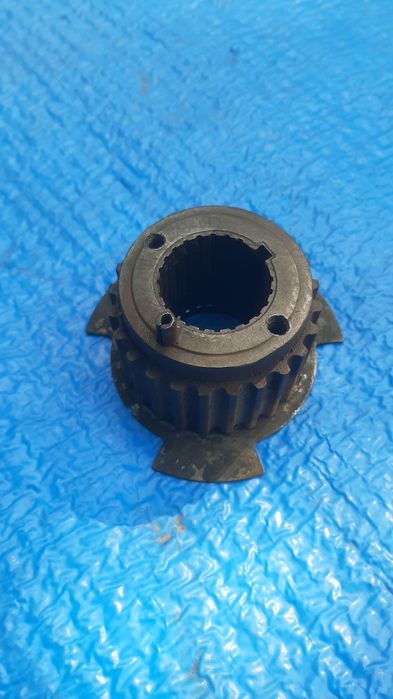 Грм шестерня 6G72 Mitsubishi