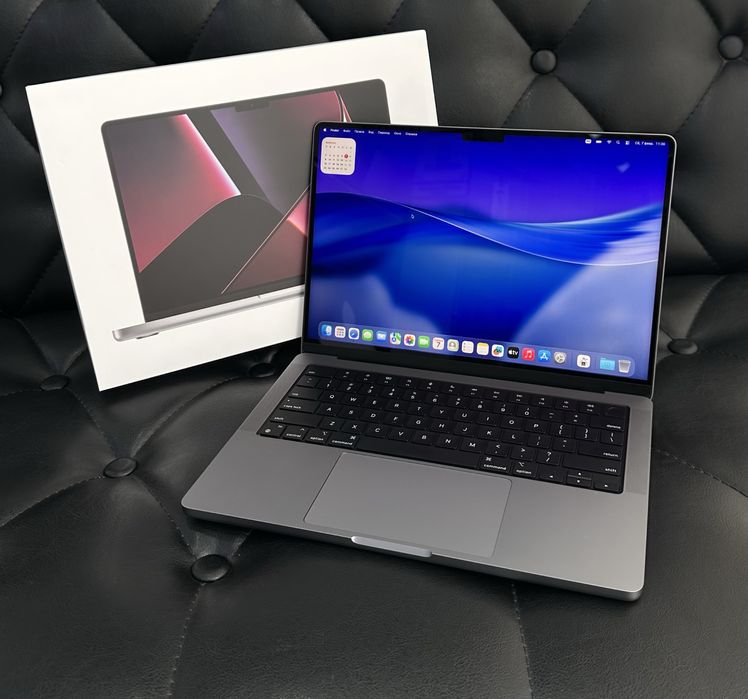 Apple MacBook Pro M2 Pro 16GB\512GB  2023 года в хорошем состояние