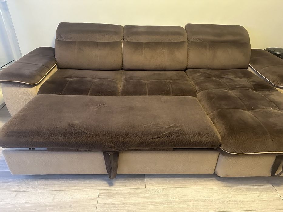 Ъглов диван за хол