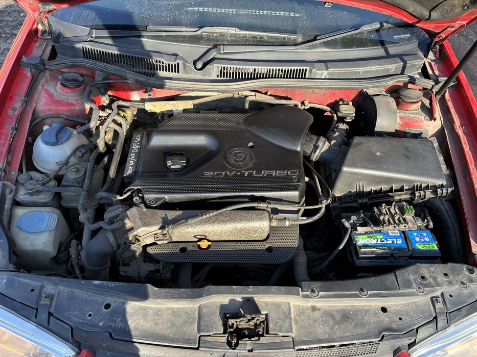 Фолксваген голф 1.8 турбо 150к.с за части.