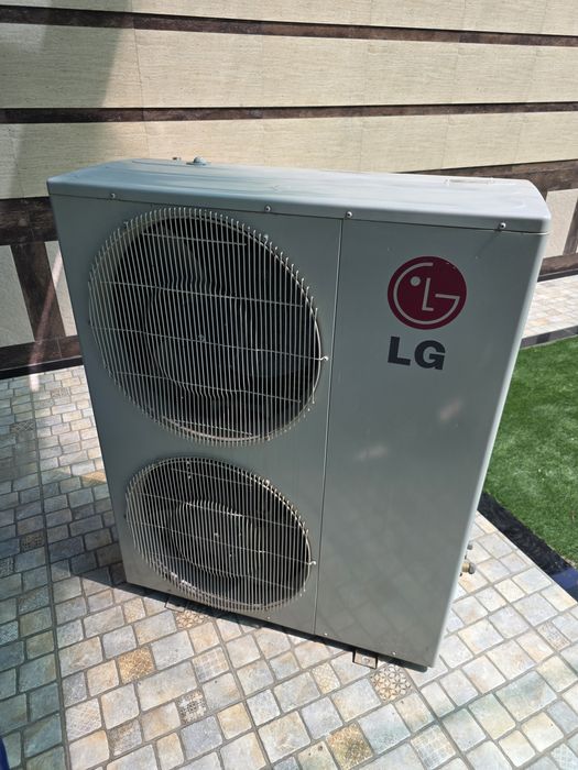 Кондиционер колонный LG-48  P05AH   (APUZ488TC0)