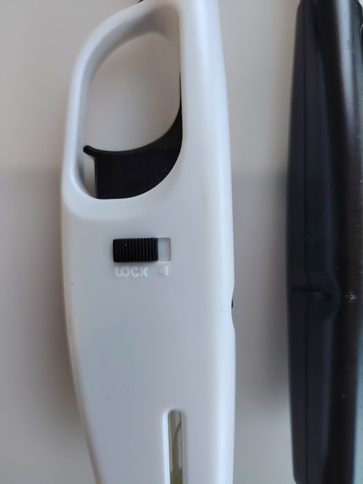 Газова запалка за барбекю и свещи.