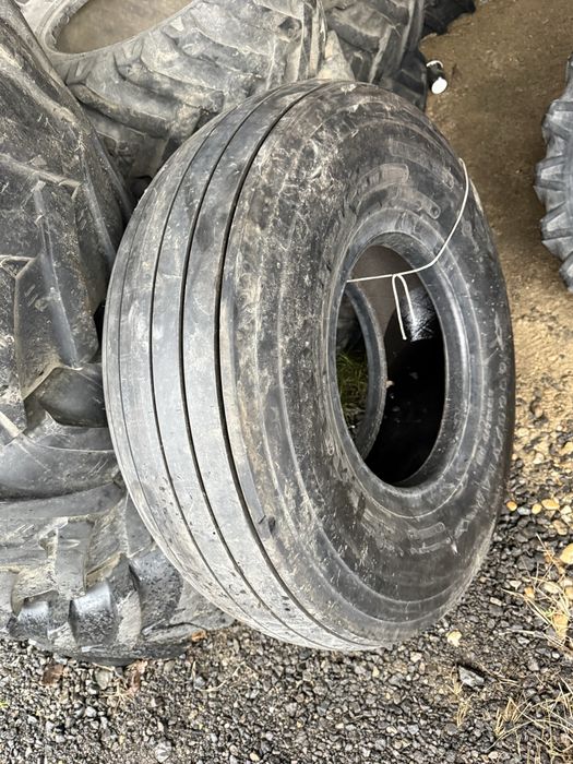 12,5-16 goodyear remorca