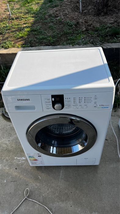 Продам стиральную машинку