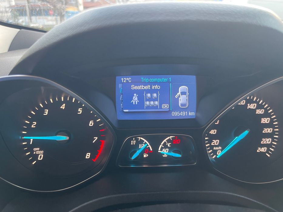 Ford KUGA 2016 година