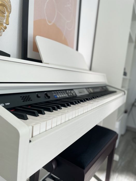 Pianina Thomann DP-31