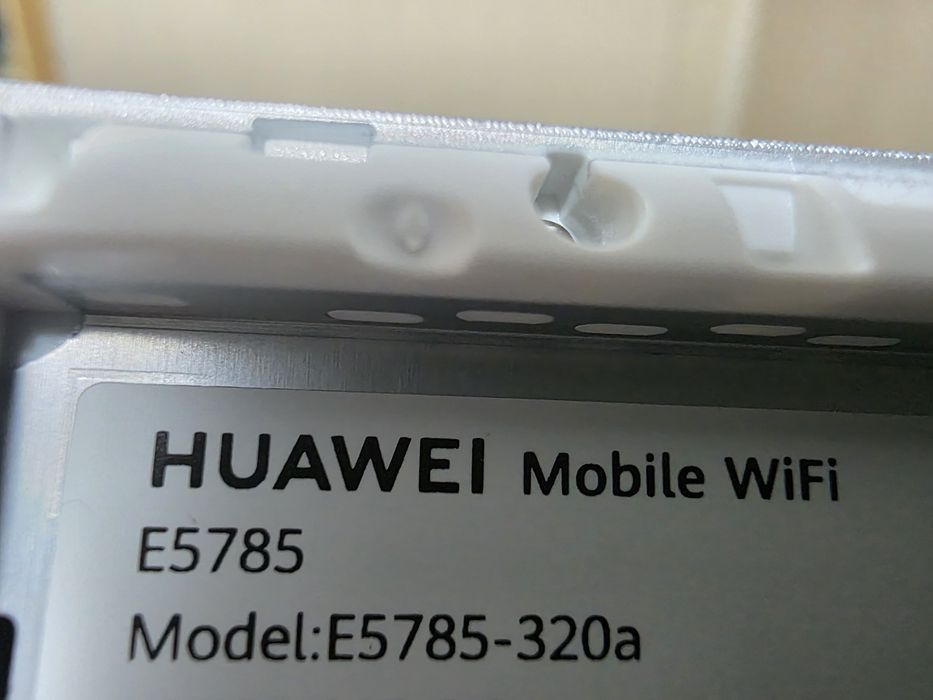 Modem portabil 4G Huawei E5785   CAT6