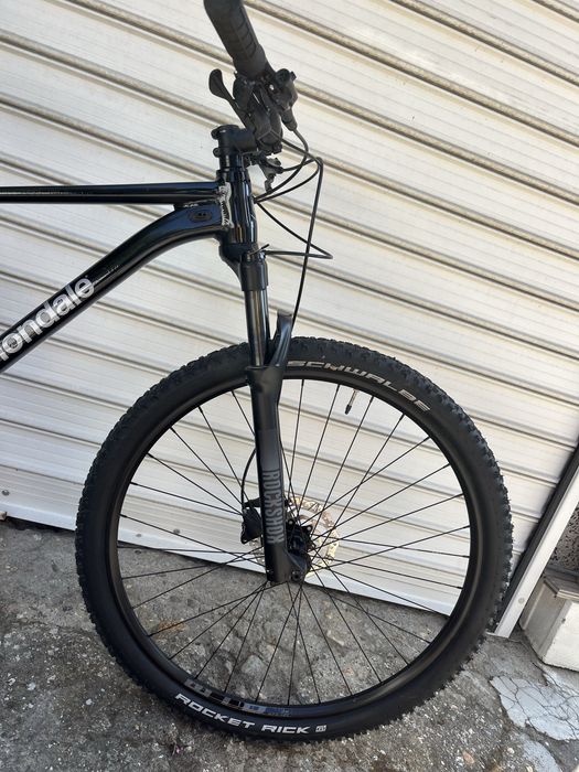Велосипед Cannondale - 29 ц , М размер -Висок клас, Перфектен .