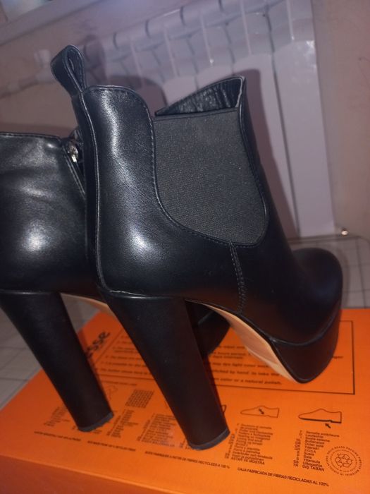 Fhjkvhjkokngdfuujbbb