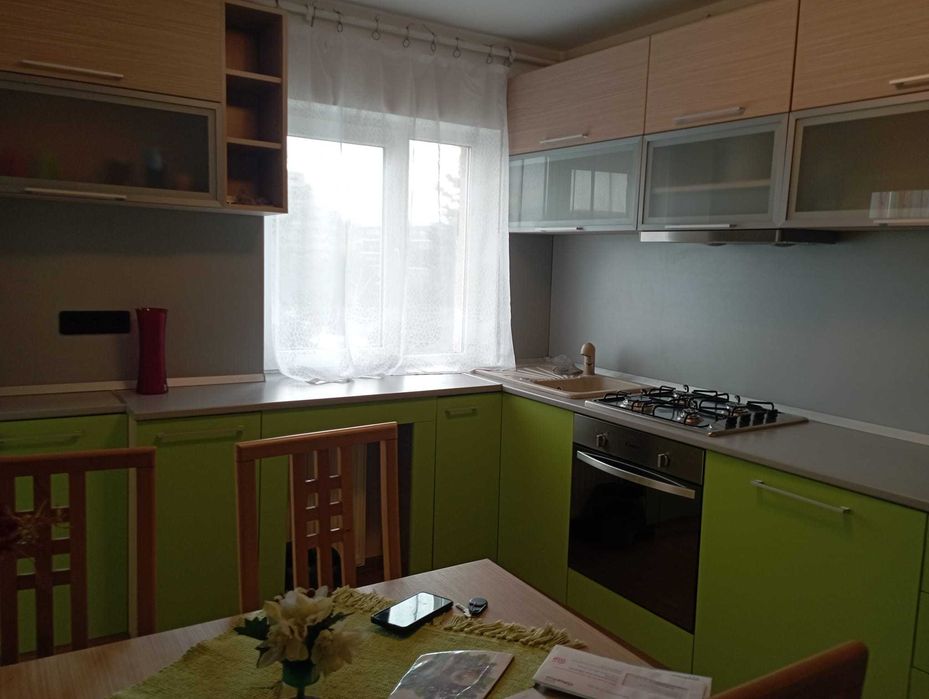 Apartament 2 camere decomandat-etaj3-zona Miorita Deva