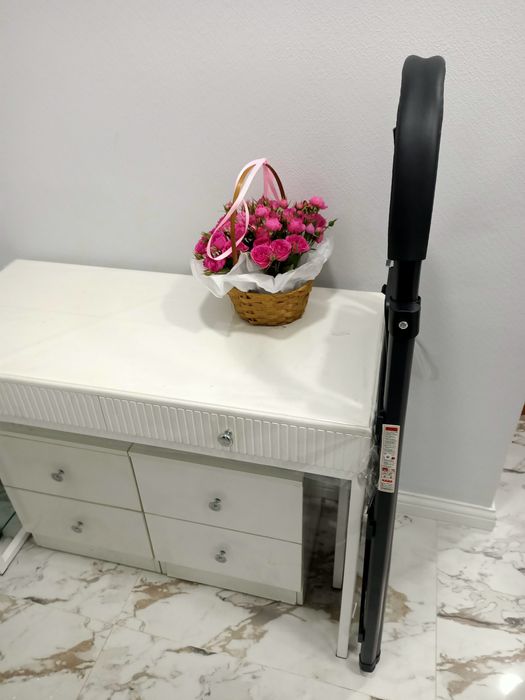 Продам стремянки новые.