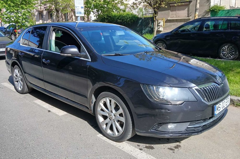 SKODA Superb 2014 — imagine 2
