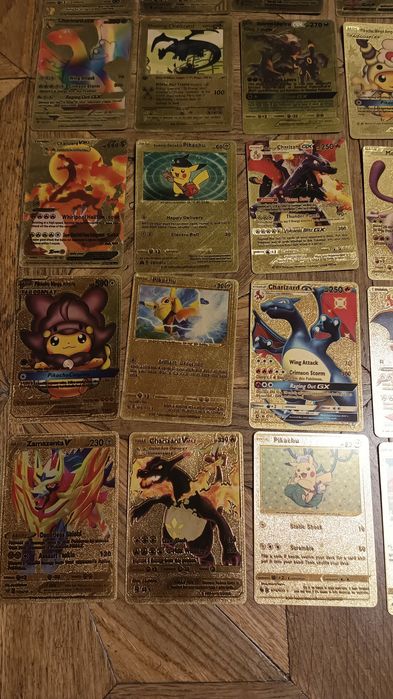Золотистые карточки Pokemon