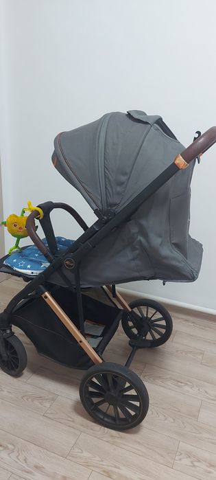 Детская коляска продам