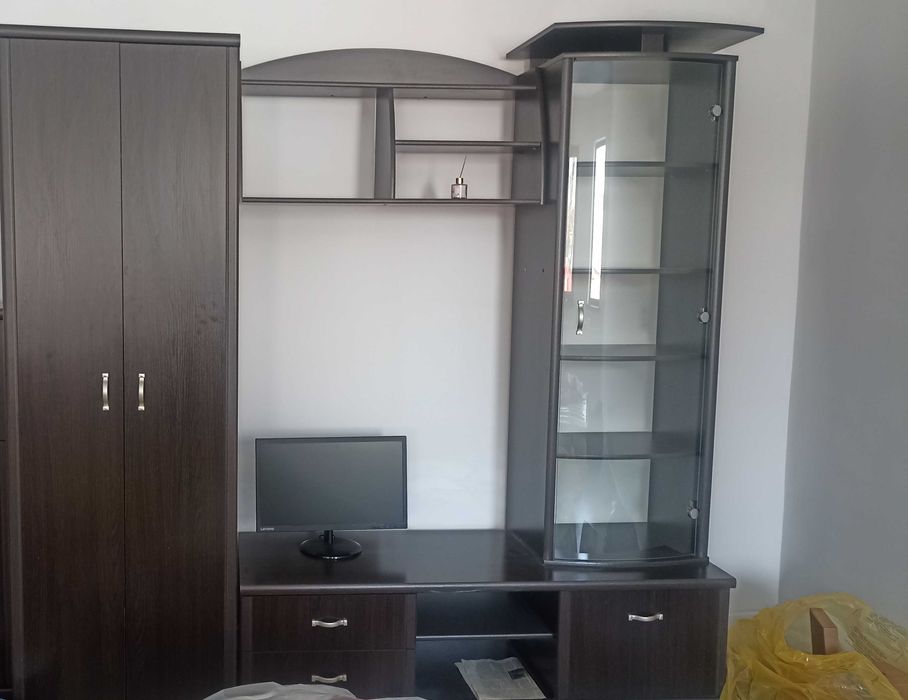 Горка для зала (сервант)