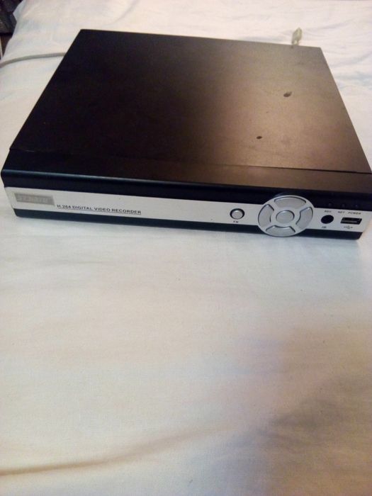 Видеорегистратор на 8 камер