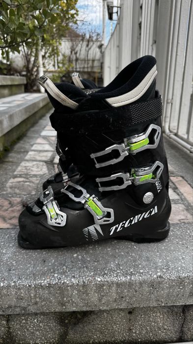 Clăpari schi TECNICA 28.0 / EU 43–44 / 326mm / Flex 85–90 – Stare bună