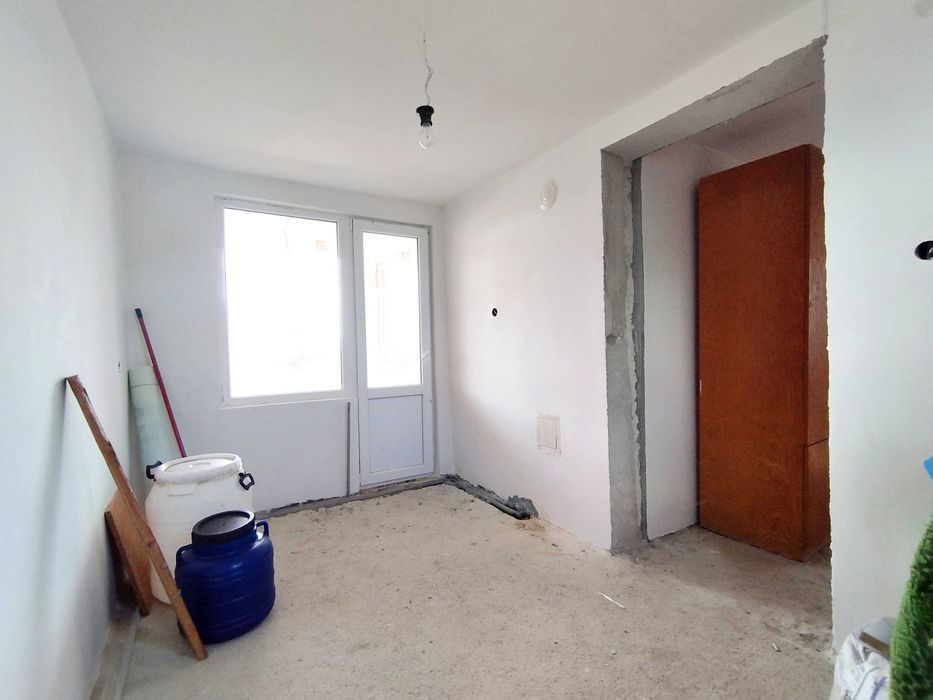 Продава се Къща в Перник, Изток - 82 кв.м за 809 €/кв.м - Снимка #18