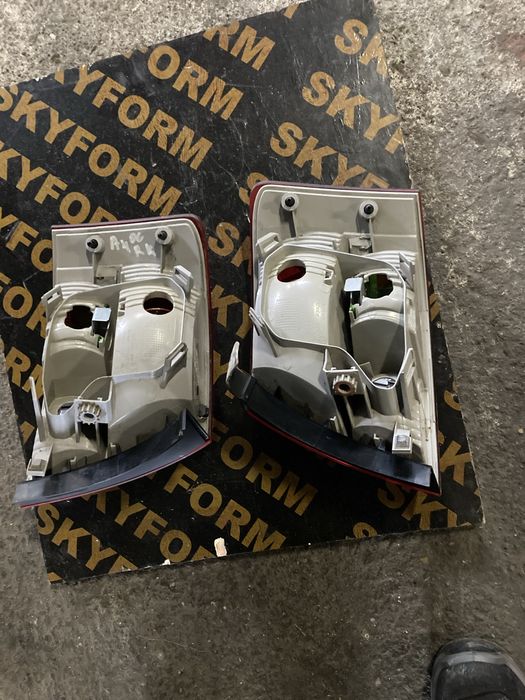 Audi A4 B7 Комби Стопове