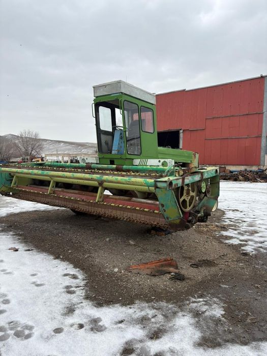 Продам трактора на запчасти