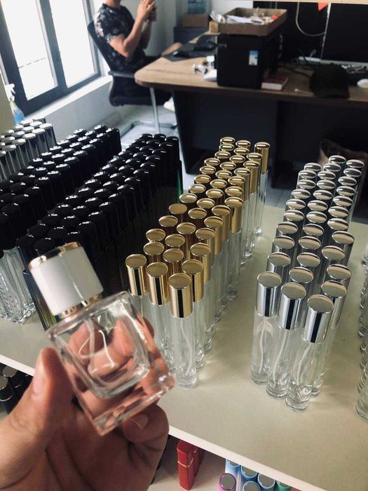 Флакон для духов