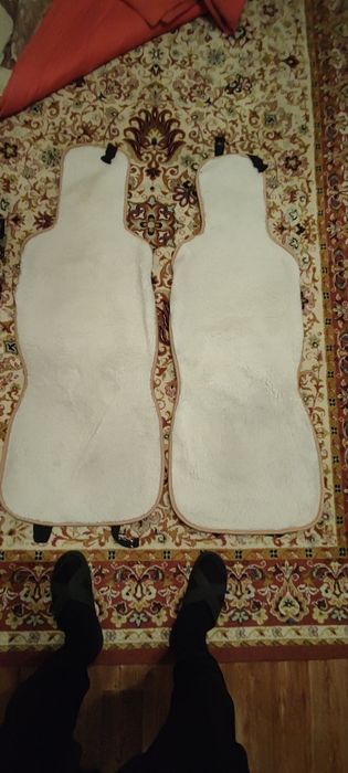 Чехлы на автомобиль