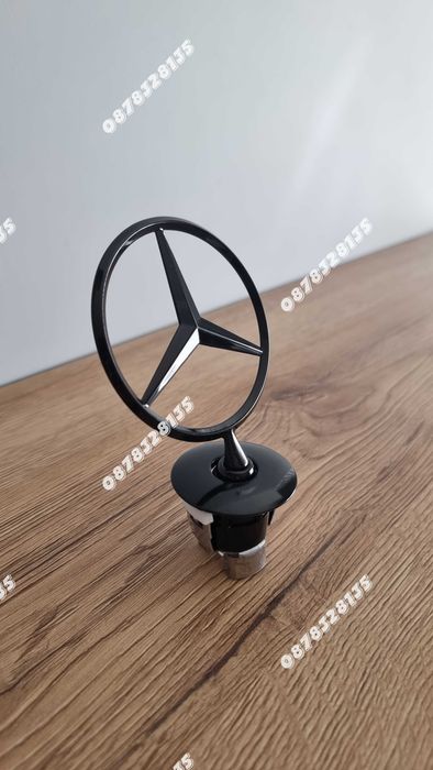 Емблема тип мерник за Mercedes-Benz 43мм основа черен гланц