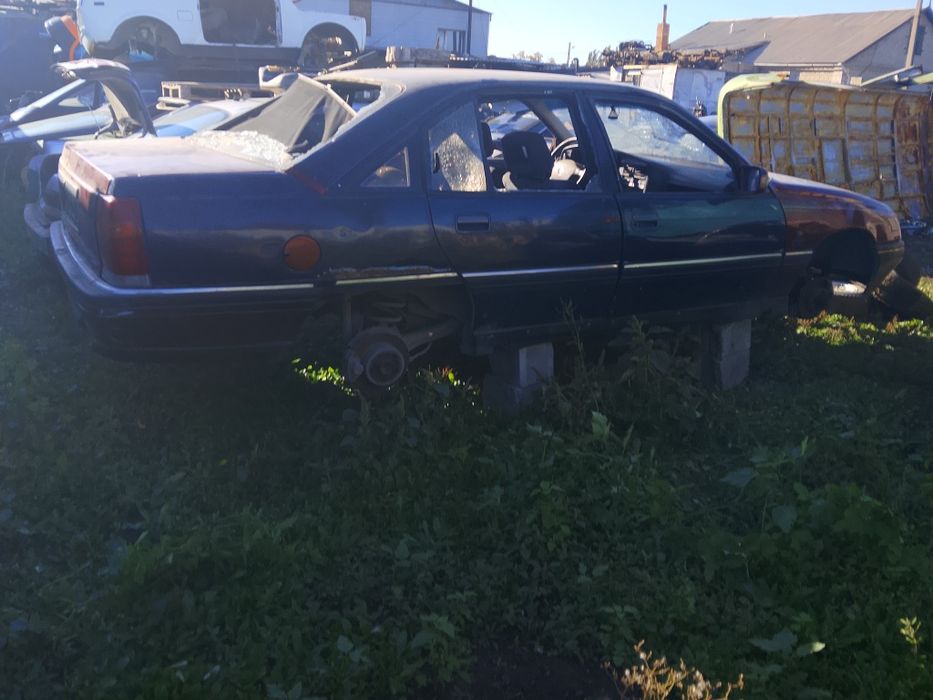 Опель Омега А по запчастям