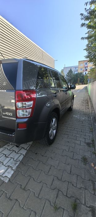 Suzuki grand vitara 2, an 2011
