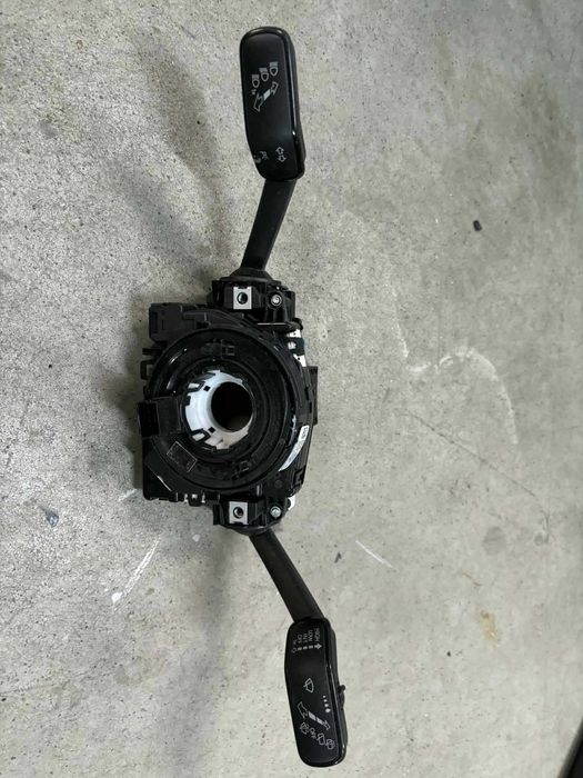 Spira volan VW Golf 8 2020-2025