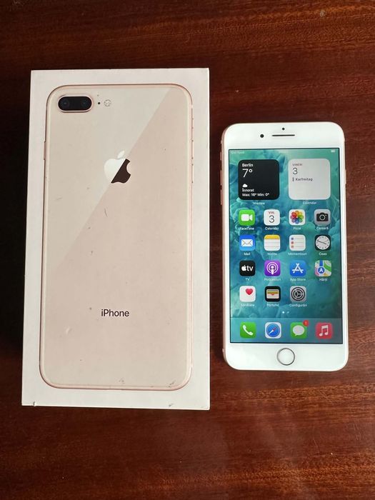 Vând iPhone 8 Plus, 64GB, în stare bună