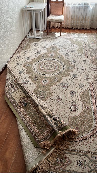 Красивый  и качественный ковер