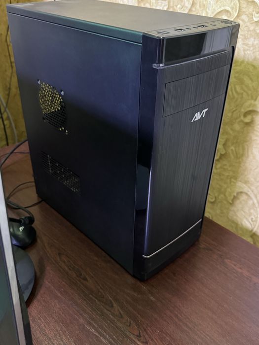 Офисний компьютер Ofisniy komputer