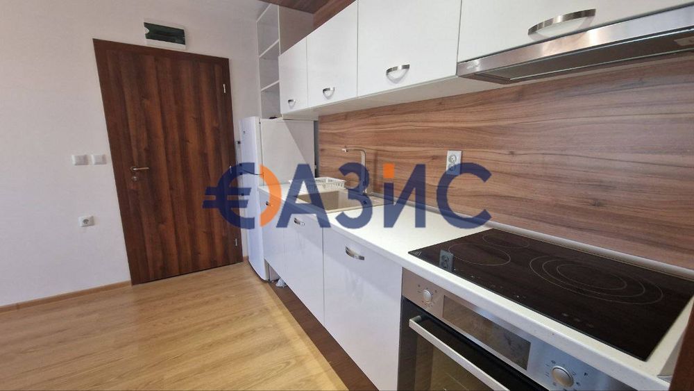 Продава се Двустаен апартамент в к.к. Слънчев бряг - 51 кв.м за 1030 €/кв.м - Снимка #4