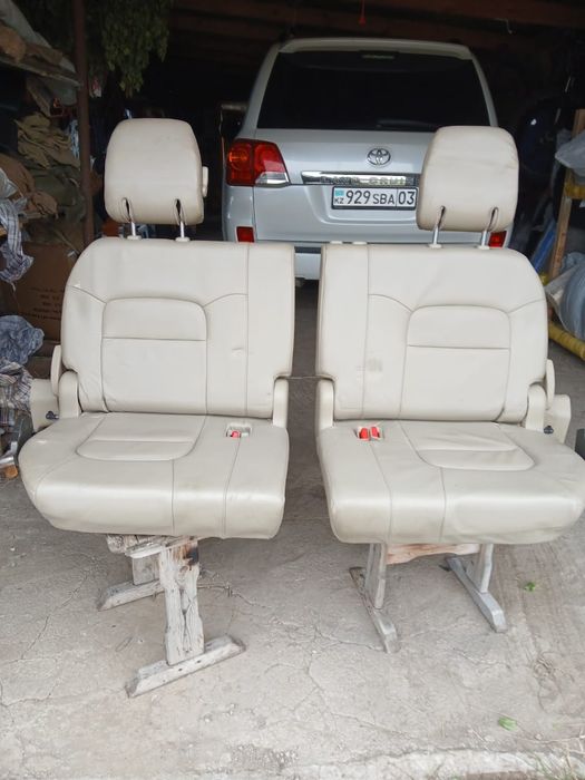 Сиденье 3 ряда Ленд крузер 200