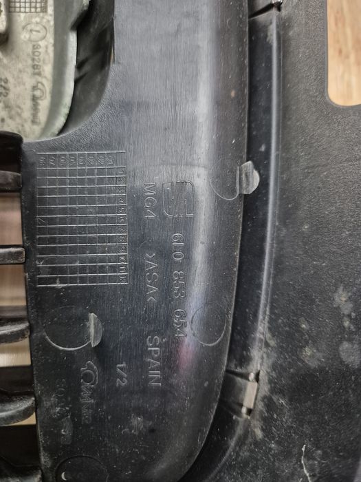 Grile grila Seat Ibiza 6L originale