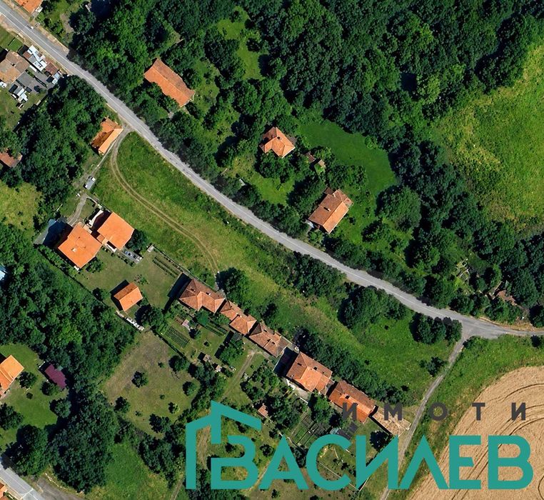 Продава ПАРЦЕЛ област Перник, с. Бегуновци