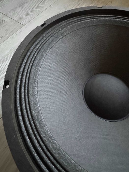 Говорител Eminence Kappa 15A 450/900W перфектен