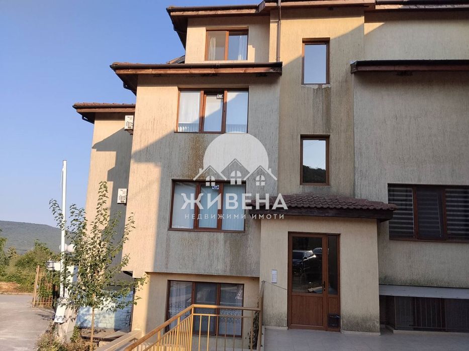 Продава 3-стаен апартамент, с.Рогачево